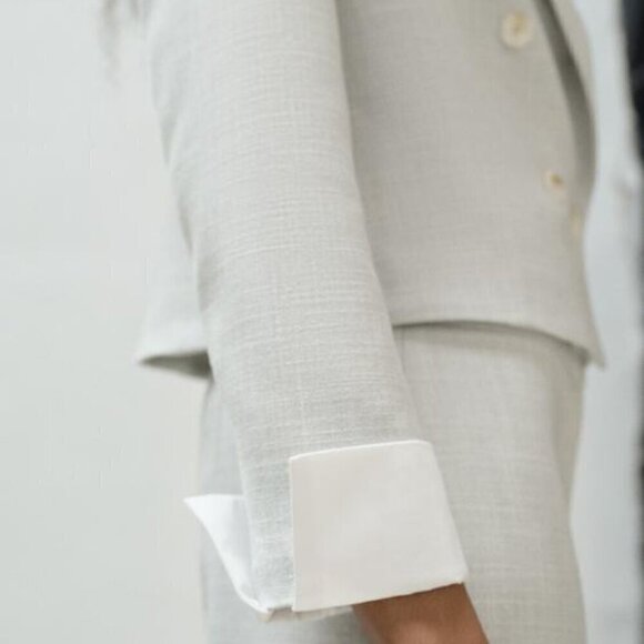 ZARA DOUBLE BREASTED CROPPED BLAZER - Picture 8 of 9